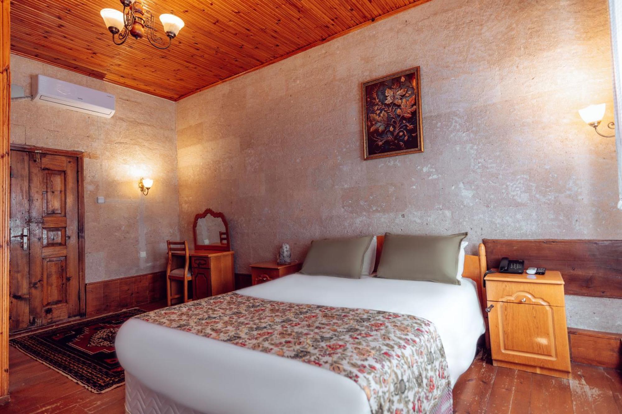 Melis Cave Hotel Urgup Exterior photo